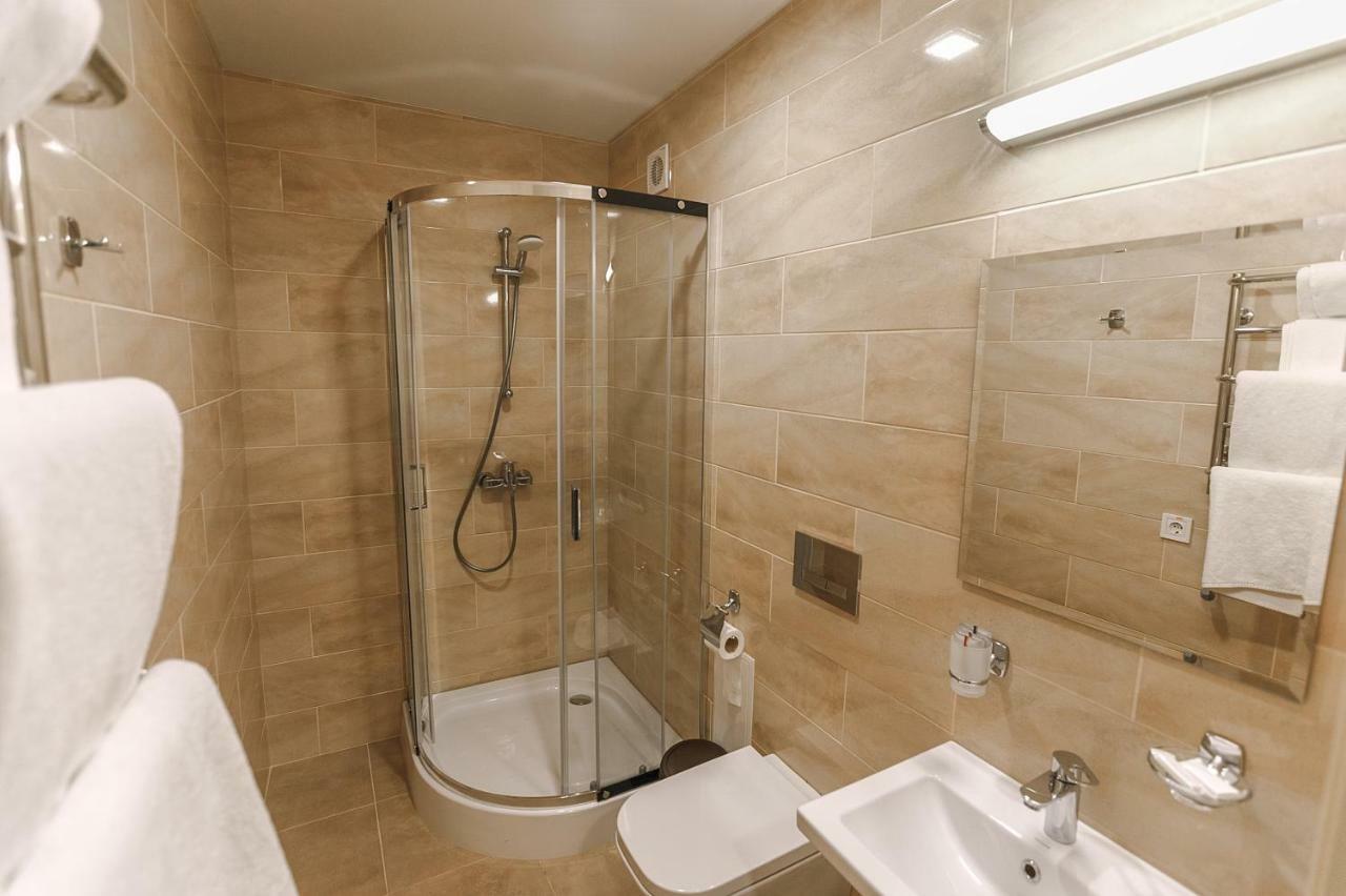 Raziotel Rishelyevskiy เคอร์ซอน ภายนอก รูปภาพ